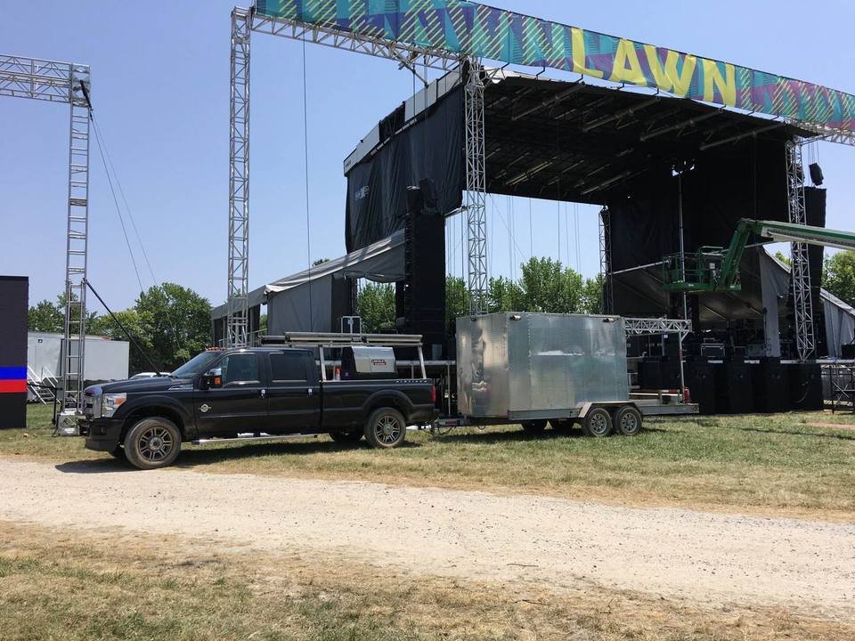 On-site aluminum stage truss welding repair in Dover, DE